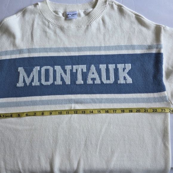 Montauk Crew Neck Cozy Sweater - Picture 4 of 10